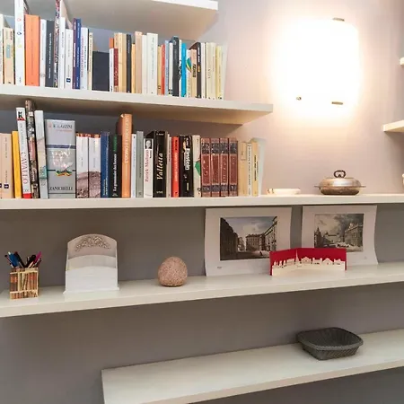 Santa Maria Central Loft Apartment Turin