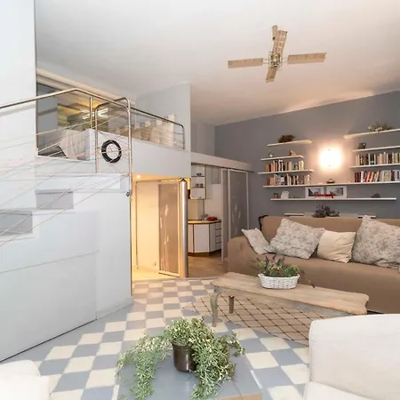 Santa Maria Central Loft *