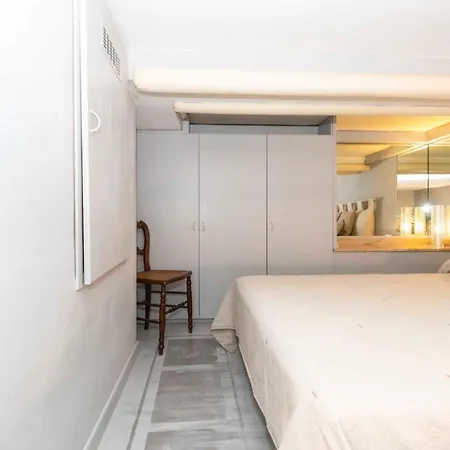 Santa Maria Central Loft Apartment